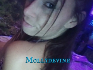 Mollydevine